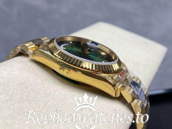 High Quality Replica Rolex Day-Date Yellow Gold 228238 0069 40mm